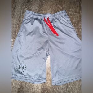 Under Armour Men's Gray Shorts with Red Drawstring